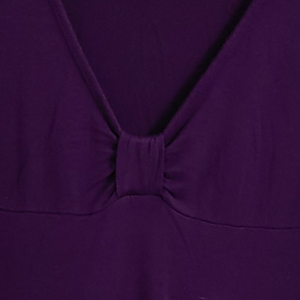 Deep Vee Tee - Picture 3 of 4